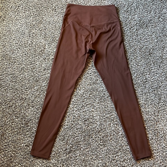 Girlfriend Collective high rise compressive leggings in color earth - Picture 5 of 8